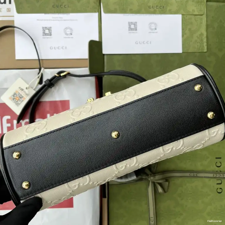 Fashionrepsfam ru 2205YA0038 Bag Gucci 0507
